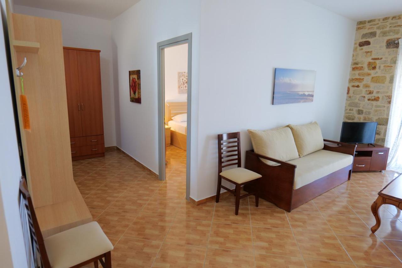 Sunset Villas 체파로 외부 사진